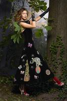 gallery_1473632280_hbz_gigi_hadid_october_2016_14.jpg