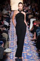 elle_nyfw_ss17_collections_brandon_maxwell_24_imaxtree.jpg