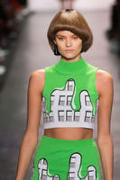 57d87d5323fbc_JeremyScottSS2017KateG_3_.a39300531001a41722fe1b7ade2000b8.jpg