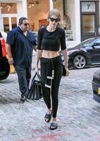 gigi09__2_.jpg