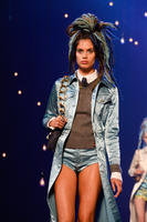 mj40.bef09f64855d4d9935378e2f2b0c3f08.jpg