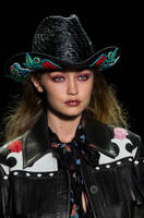 anna_sui_clp_rs17_1661.jpg