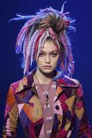 Gigi_Hadid__Marc_Jacobs_Runway_Spring_2017_NYFW_Show__03.jpg