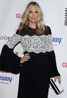 molly_sims_women_making_history_brunch_at_montage_beverly_hills_9_17_2016_4.jpg