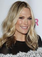 molly_sims_women_making_history_brunch_at_montage_beverly_hills_9_17_2016_5.jpg