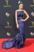 hbz_the_list_emmys_2016_emrata.jpg