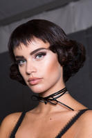 moschino6.f105e37e7d2ff0a9212b51fba35390f0.jpg