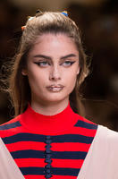 fendi_clp_rs17_0811.c9339785c556943c1d2c23625dd0d9f5.jpg