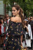 izabel_goulart_fendi_fashion_show_arrivals_in_milan_9_21_2016_2.jpg