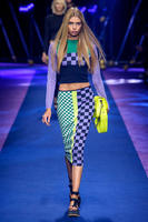 hbz_ss2017_versace_15.jpg