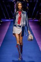 Versace_Spring_2017_Collection__1_.jpg