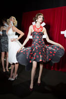 moschino_bks_i_rs17_1360.jpg