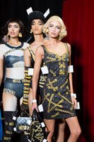 moschino_bks_i_rs17_1321.jpg