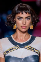 moschino_clpa_rs17_0456.jpg