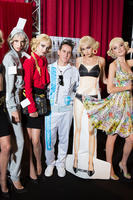 moschino_bks_i_rs17_1045.jpg