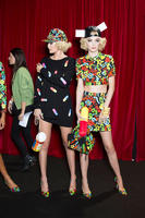moschino_bks_i_rs17_1319.jpg