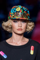 moschino_clpa_rs17_0416.jpg