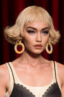 moschino_clp_rs17_2415.jpg