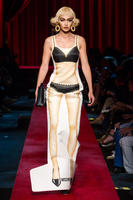 moschino_rs17_2504.jpg