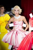 moschino_bks_i_rs17_1411.jpg