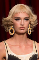 moschino_clp_rs17_2438.jpg