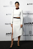 Adriana_Lima__amfAR_Milano_2016__09.jpg
