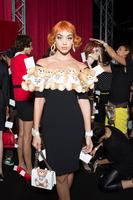 moschino_bks_i_rs17_1134.jpg