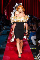 moschino_rs17_3349.jpg