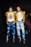dsquared2_bks_i_rs17_5807.jpg