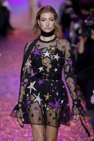 hailey_baldwin_at_elie_saab_fashion_show_in_paris_10_01_2016_9.jpg