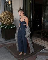 hailey_baldwin_leaves_her_hotel_in_paris_10_02_2016_4.jpg
