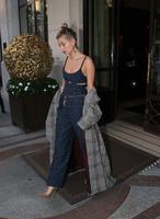 hailey_baldwin_leaves_her_hotel_in_paris_10_02_2016_5.jpg