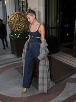 hailey_baldwin_leaves_her_hotel_in_paris_10_02_2016_13.jpg