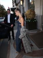 hailey_baldwin_leaves_her_hotel_in_paris_10_02_2016_18.jpg