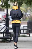hailey_baldwin_street_style_nyc_10_8_2016_12.jpg