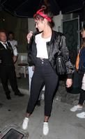 taylorh111016BZNimage7.b4ac6c814289cdf4c9d26c5d7df658f4.jpg