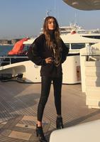 Gigi_Hadid__The_Tommy_Hilfiger_Shoot_on_a_Private_Yacht__08.jpg