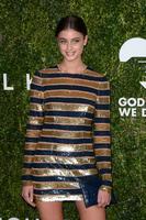 taylor_hill_2016_god_s_love_we_deliver_golden_heart_awards_dinner_in_nyc_4.jpg
