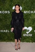 Chrissy_Teigen__2016_Gods_Love_We_Deliver_Golden_Heart_Awards_Dinner__02.jpg