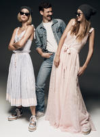 Vogue_US_November_2016_CFDA_Fashion_Fund_Finalists_Gigi_Hadid_by_Gregory_Harris_08_Adam_Selman.jpg