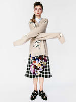 Vogue_US_November_2016_Andreea_Diaconu_Grace_Hartzel_by_Patrick_Demarchelier_04.jpg