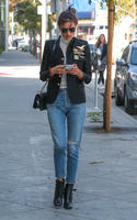 Alessandra_Ambrosio__16_.jpg