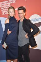19_toni_garrn_jon_kortajarena_buro_cocktail.jpg
