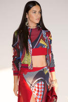 57e6d0b094110_versace8.e69265ccc01c750ab74c9494b8d916e7.jpg