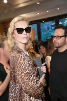 hbz_carine_eva_herzigova_1.jpg