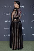 salma_hayek_2016_lacma_art_and_film_gala_in_los_angeles_14.jpg