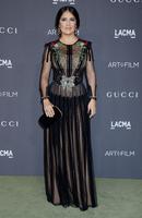 salma_hayek_2016_lacma_art_and_film_gala_in_los_angeles_12.jpg