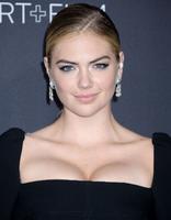 kate_upton_lacma_art_and_film_gala_in_los_angeles_1.jpg