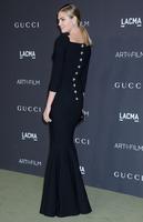 kate_upton_lacma_art_and_film_gala_in_los_angeles_4.jpg