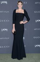 kate_upton_lacma_art_and_film_gala_in_los_angeles_6.jpg
